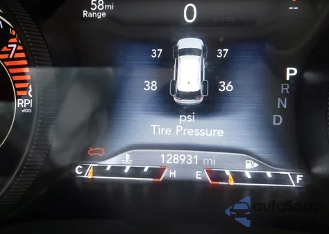 2019 Jeep Cherokee Trailhawk 4X4 z USA, uszkodzony, nr VIN 1C4PJMBX4KD121168